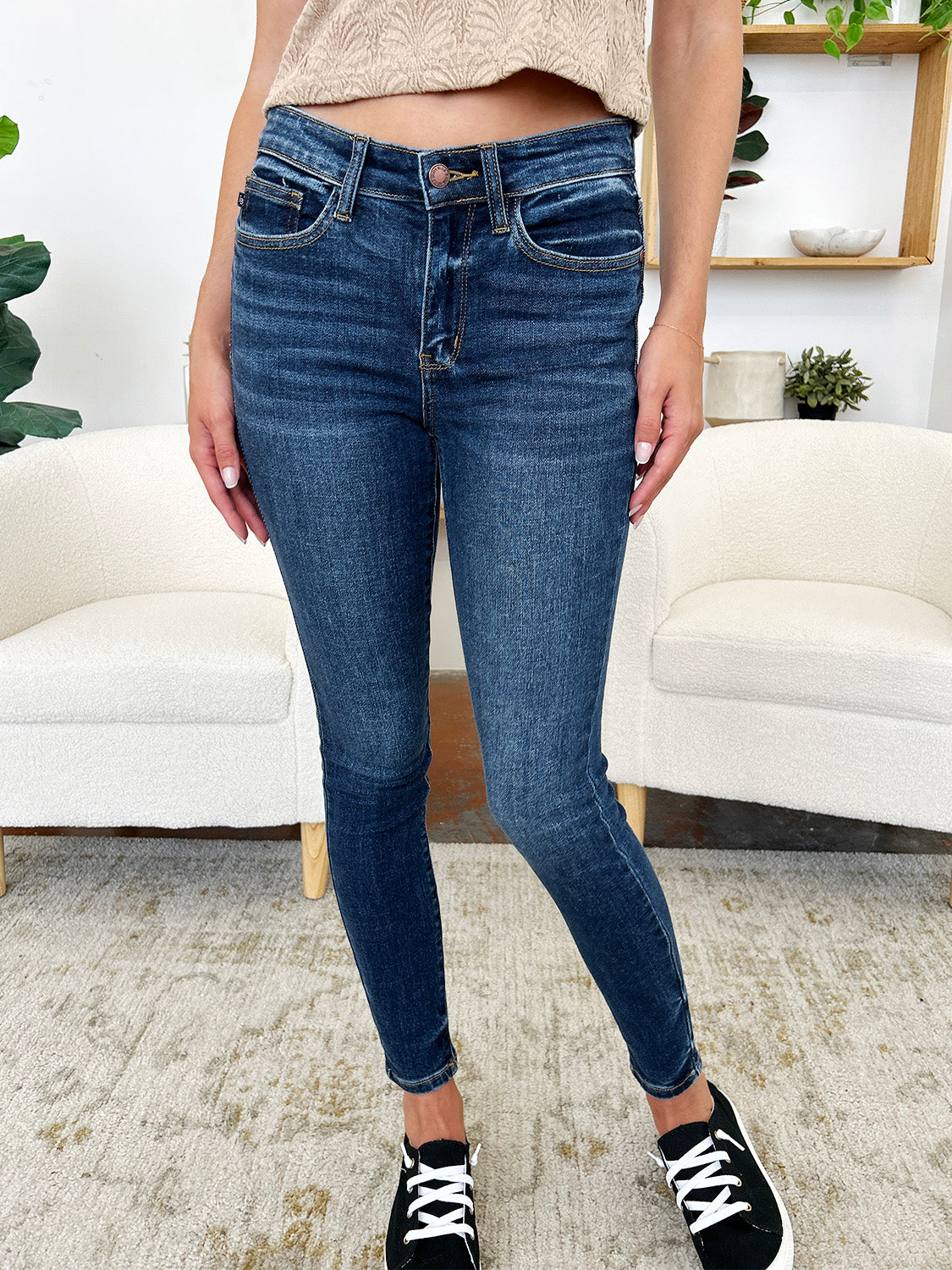 Judy Blue Full Size Classic Handsand Skinny Jeans-True and Wild