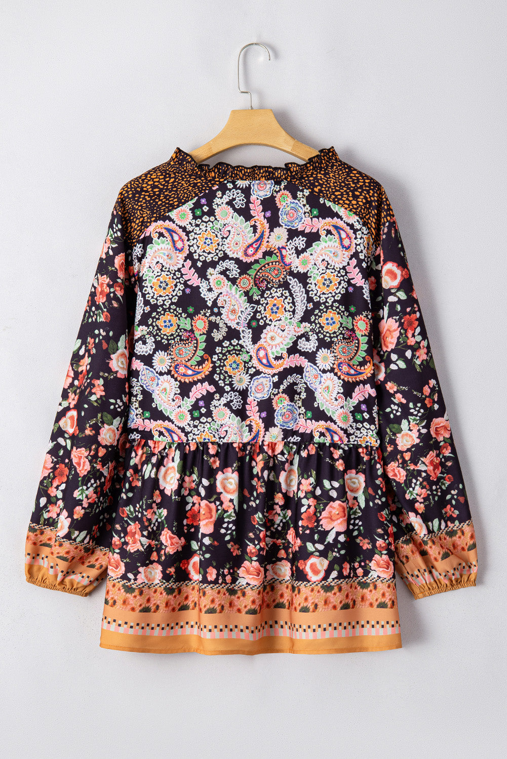 Black Plus Size Paisley Print V Neck Bubble Sleeve Blouse-True and Wild