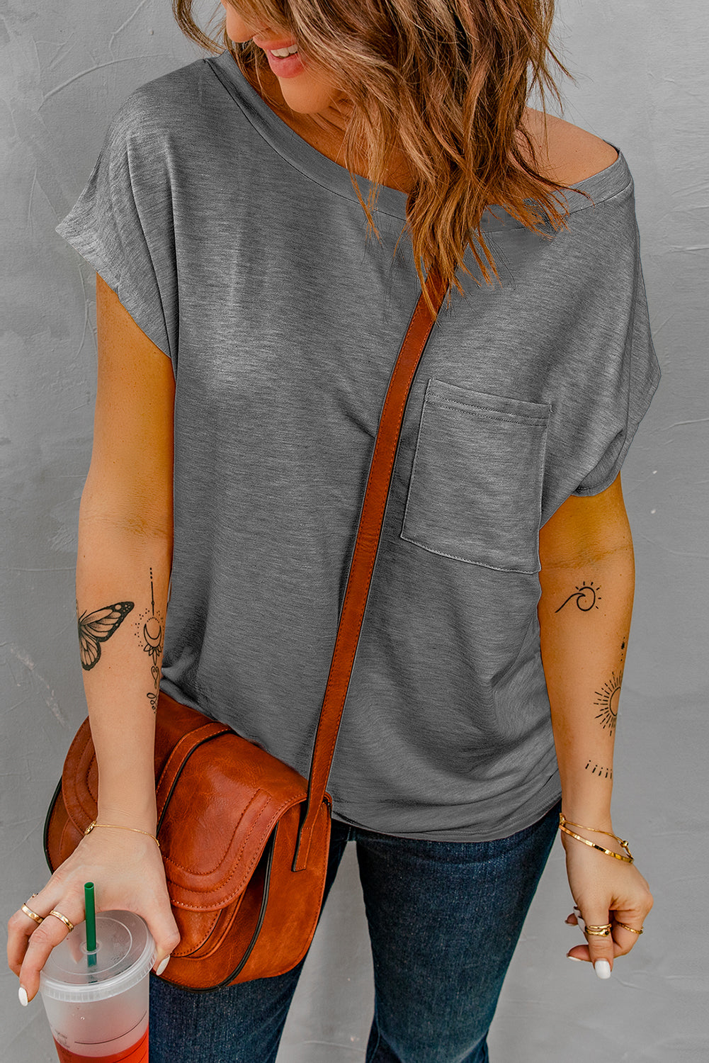 Black Short Sleeve Basic T Shirt with Patch Pocket-True and Wild