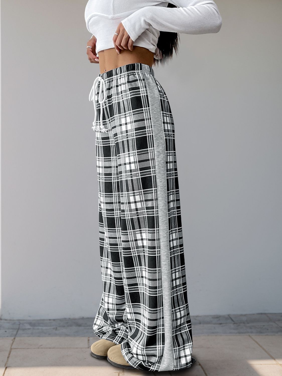 Perfee Drawstring Plaid Wide Leg Pants