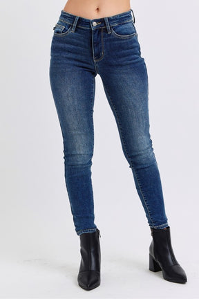 Judy Blue Full Size Mid-Rise Waist Skinny Jeans with Pockets-True and Wild