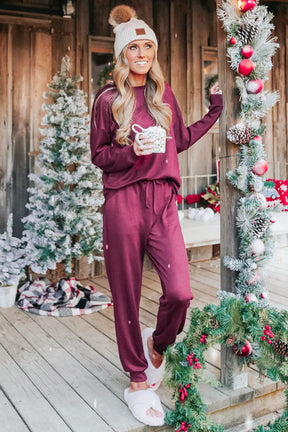 Red Casual Long Sleeve Pullover & Joggers Pajamas Set-True and Wild