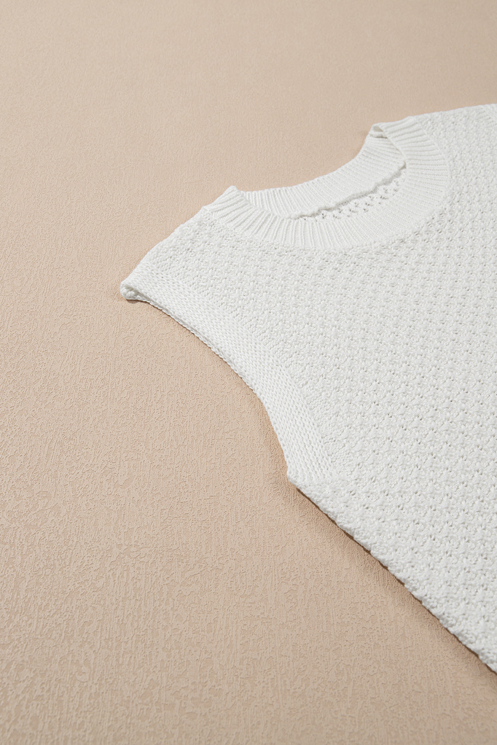 White Solid Color Eyelet Knit Crew Neck Vest