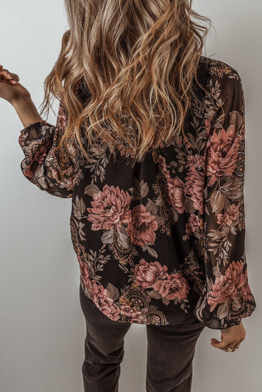 Black Floral Print Criss Cross V Neck Balloon Sleeve Blouse-True and Wild