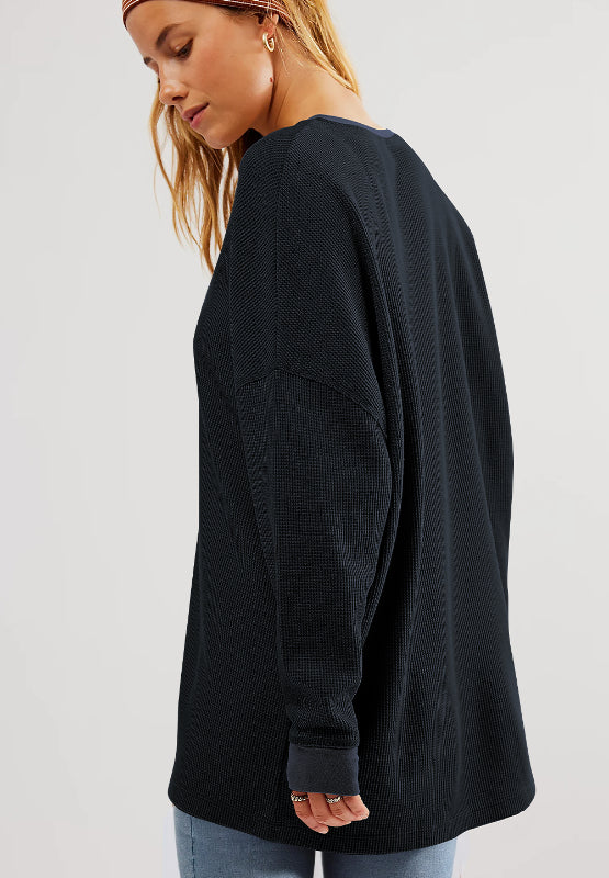 Round Neck Long Sleeve Sweatshirt