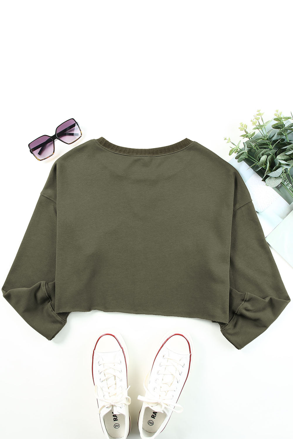 Green Casual Drop Shoulder Cropped Sweatshirt-True and Wild