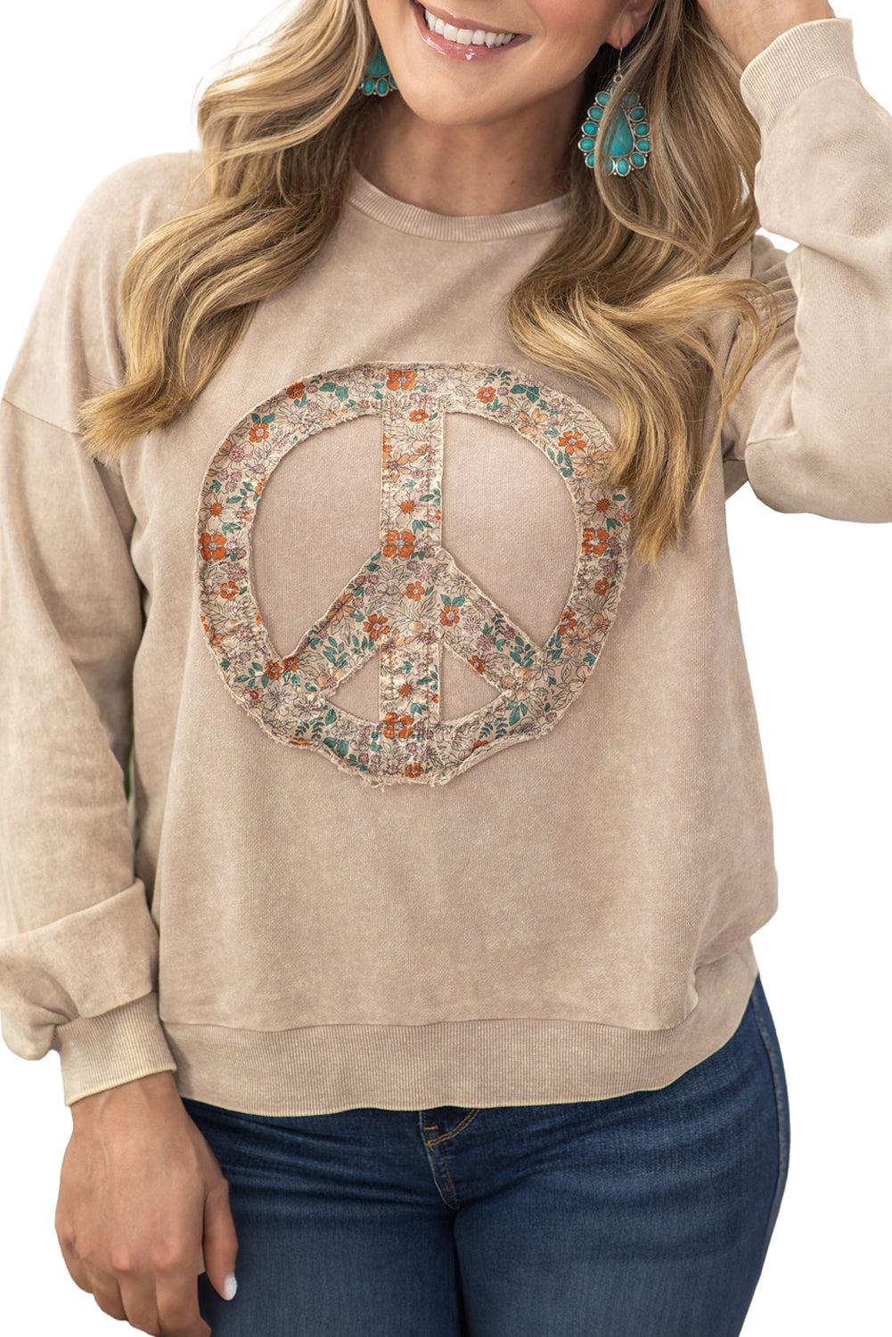 Pale Khaki Floral Peace Graphic Washed Plus Size Sweatshirt