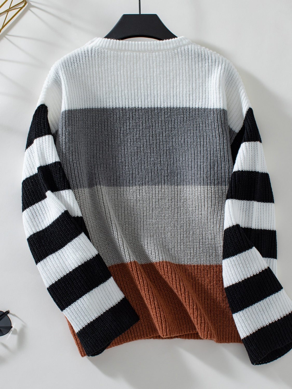 Color Block Round Neck Long Sleeve Sweater-True and Wild