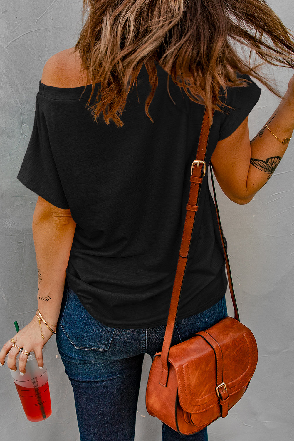 Black Short Sleeve Basic T Shirt with Patch Pocket-True and Wild