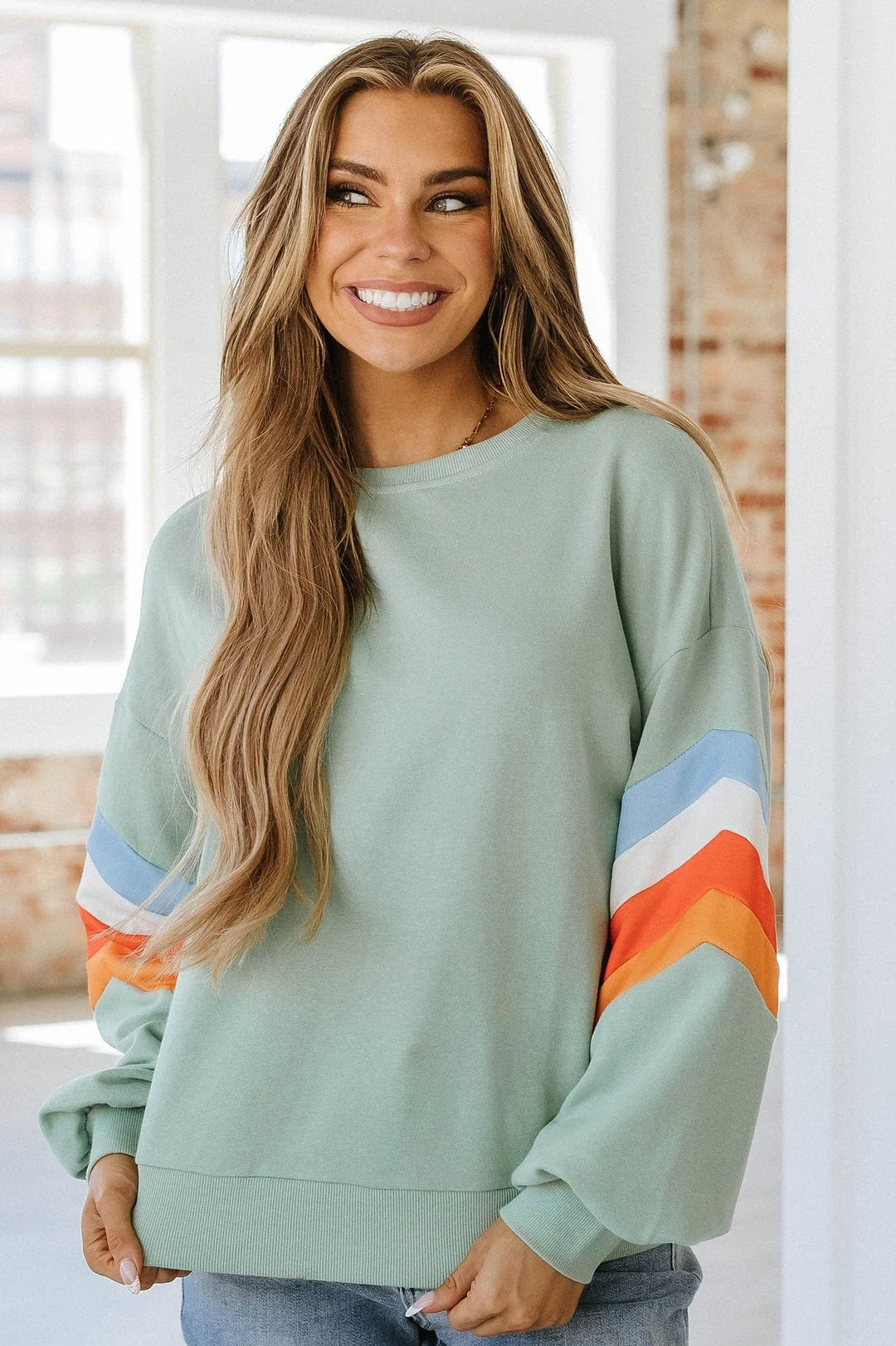 Contrast Round Neck Long Sleeve Sweatshirt-True and Wild