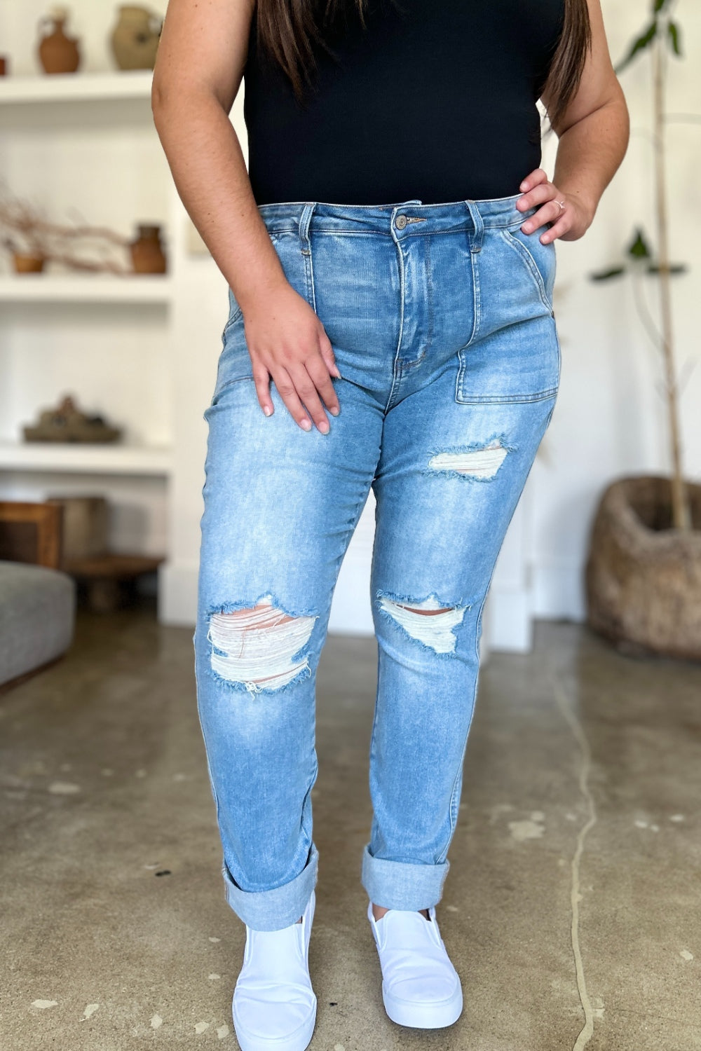 Judy Blue Full Size Distressed Straight Jeans with Patch Pockets-True and Wild